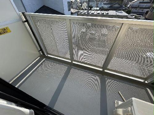 13/14 エントランス