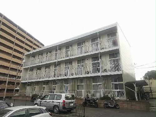 13/14 エントランス