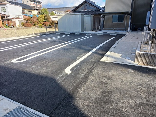 14/20 駐車場