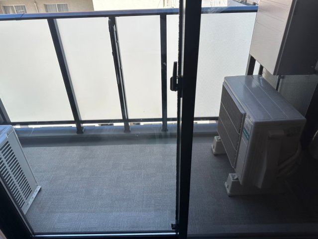 13/20 バルコニー