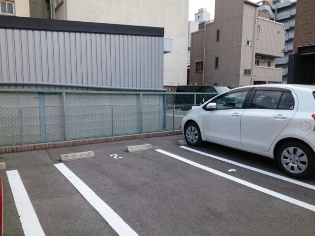 14/20 駐車場