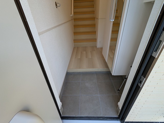 6/20 玄関