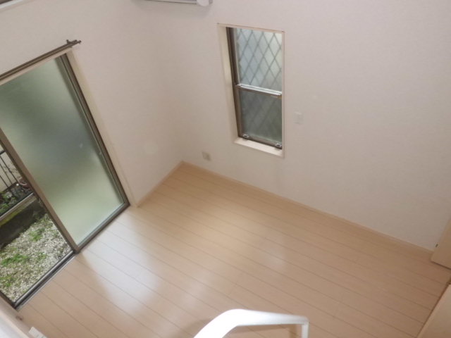 15/29 バルコニー