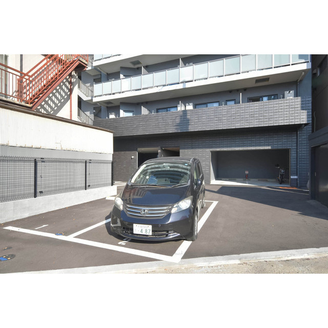 6/6 駐車場