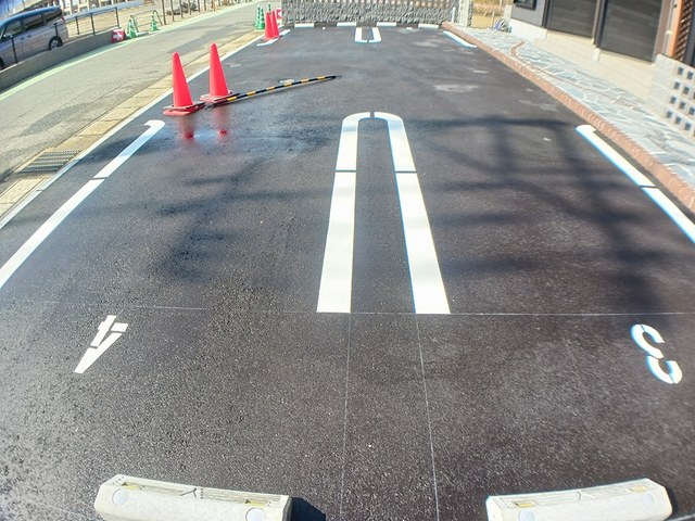 14/20 駐車場
