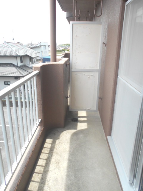 18/25 バルコニー