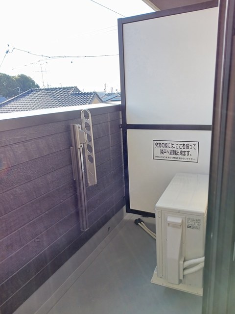 13/22 バルコニー