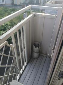 13/16 バルコニー