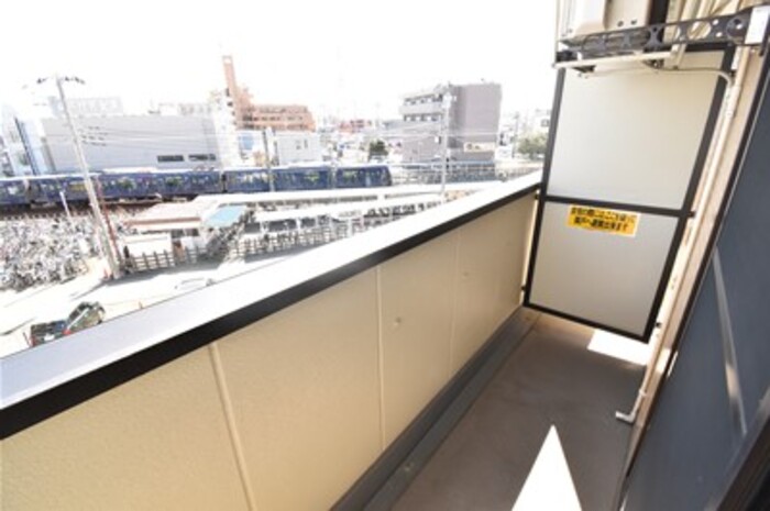 13/19 バルコニー