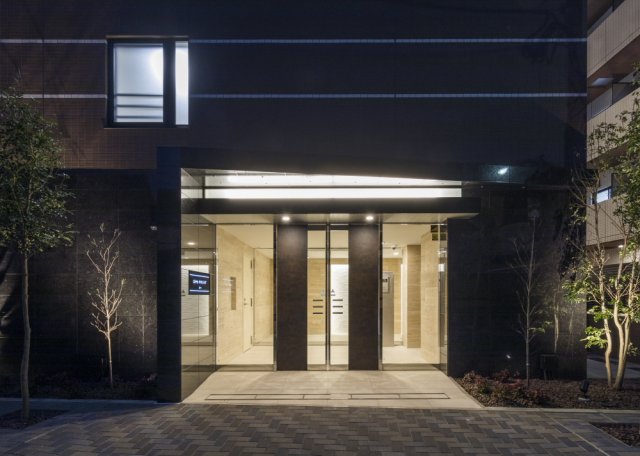 17/19 エントランス