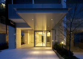 14/15 エントランス