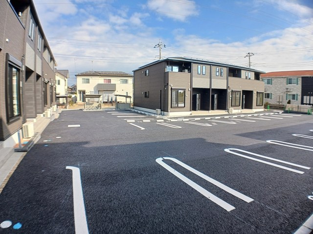 14/20 駐車場
