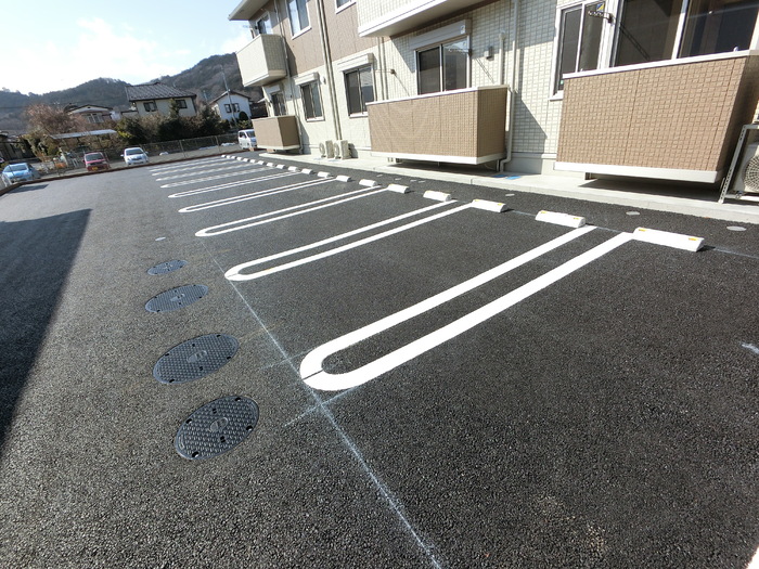 20/26 駐車場
