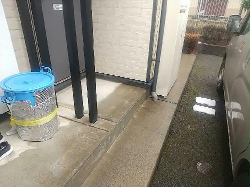 13/14 エントランス