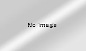 13/18 エントランス