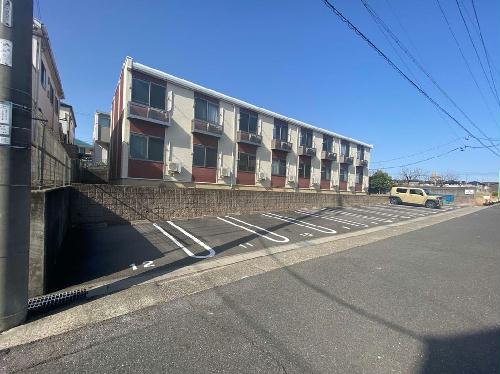 13/13 駐車場