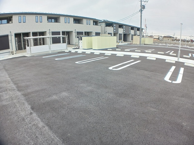 14/20 駐車場