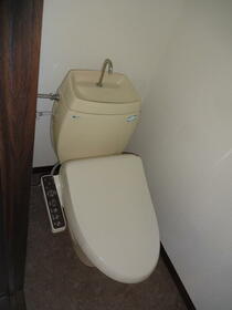 8/8 トイレ
