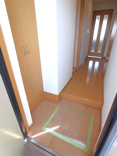 13/30 玄関