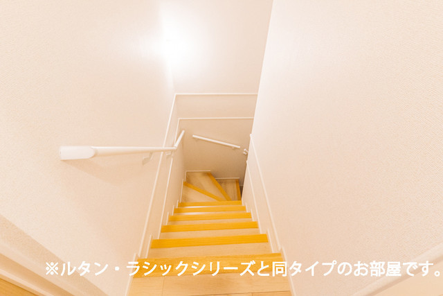 14/20 エントランス