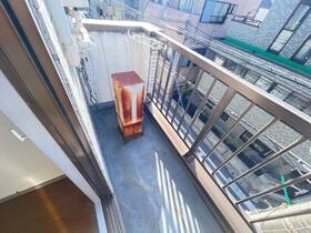 14/16 バルコニー