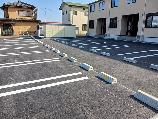 14/20 駐車場