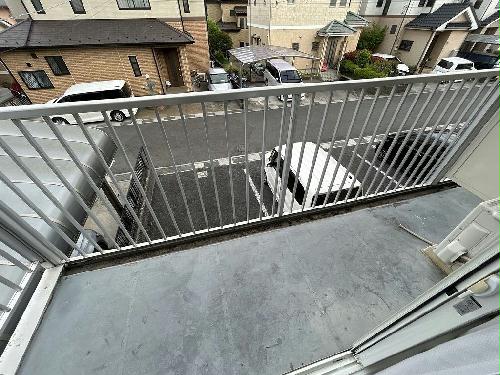 13/14 エントランス