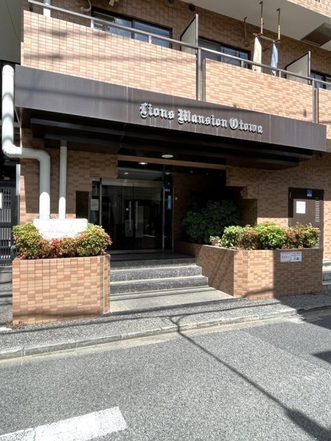 18/20 エントランス