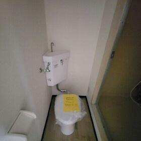 13/16 トイレ