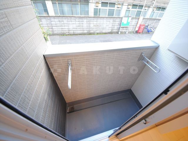 20/30 バルコニー