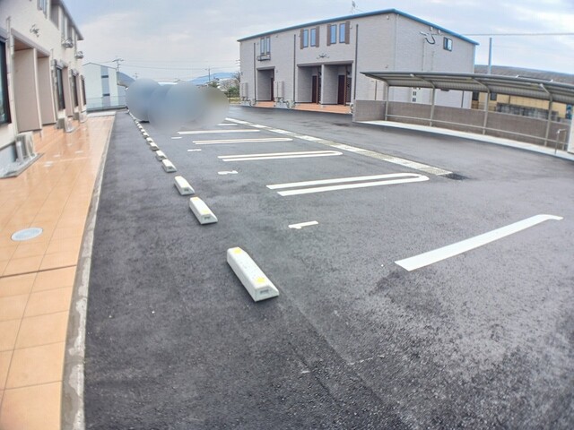 14/20 駐車場
