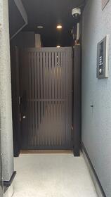 15/15 エントランス