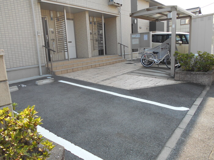 3/4 駐車場