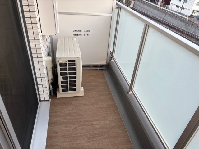 13/21 バルコニー