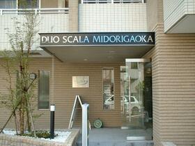 15/16 エントランス