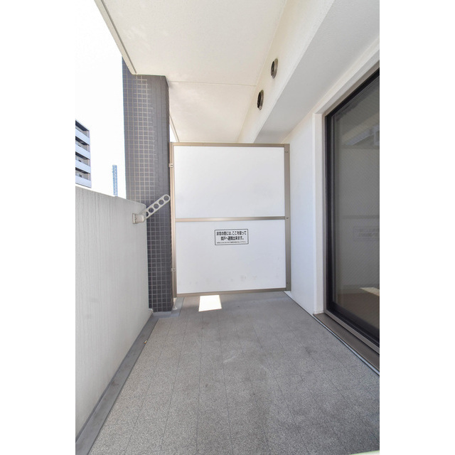 19/30 バルコニー