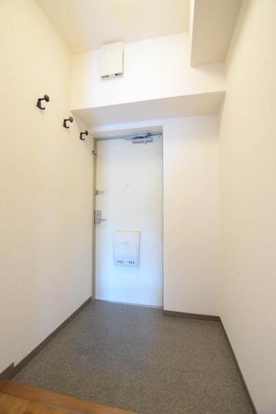 13/29 玄関