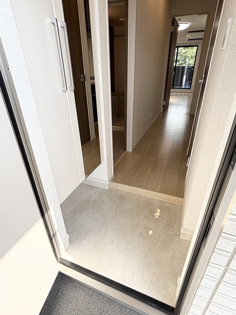 6/20 玄関