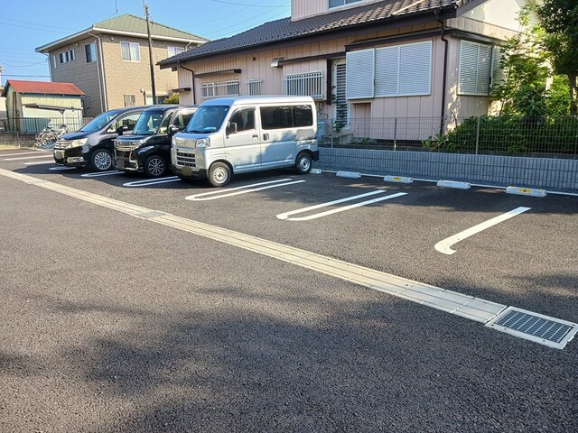 14/20 駐車場