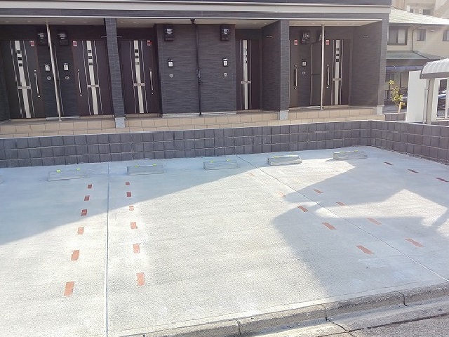 14/22 駐車場