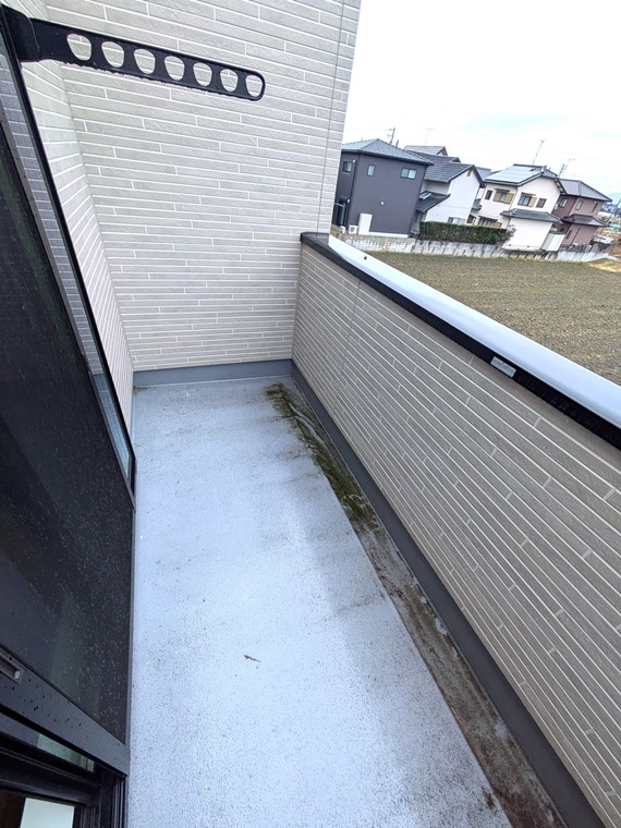 13/17 バルコニー