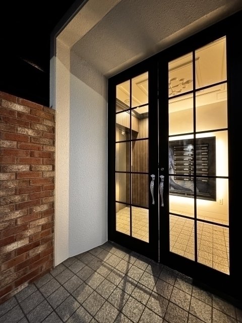 28/29 エントランス