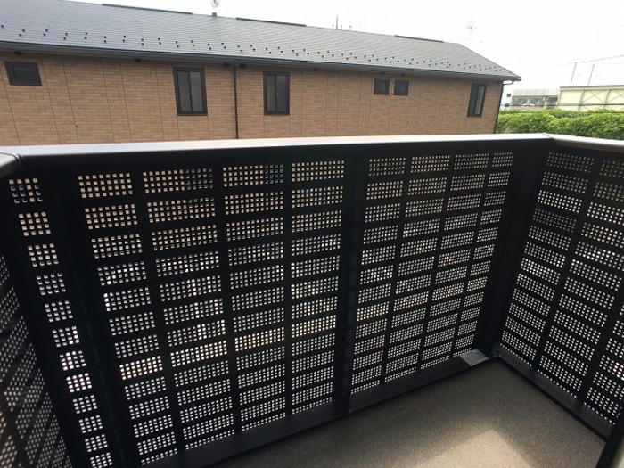 13/21 バルコニー