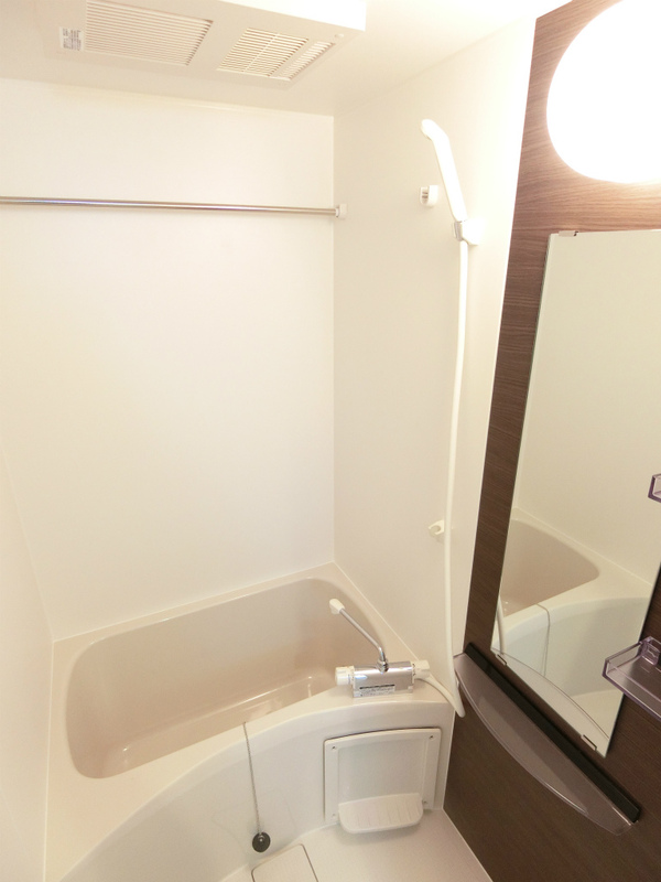 8/16 浴室