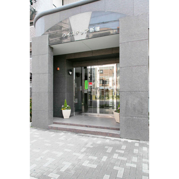 14/15 エントランス