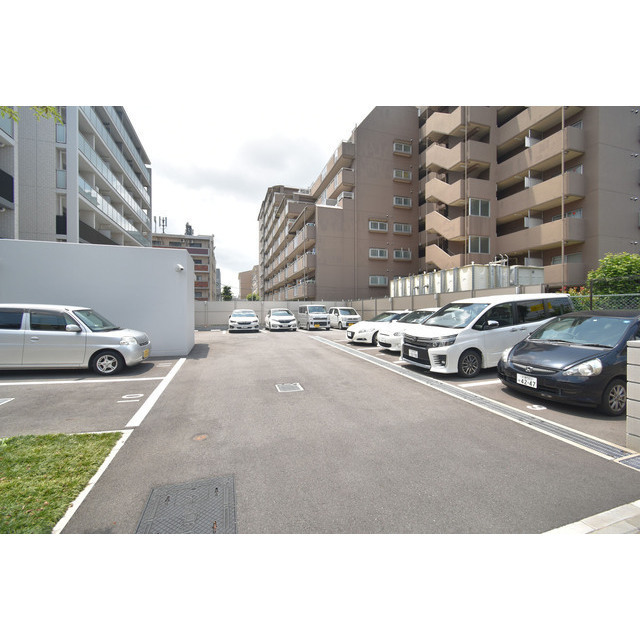 6/6 駐車場