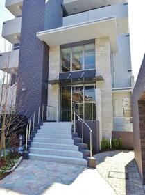 14/14 エントランス