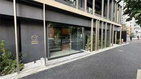 15/15 エントランス