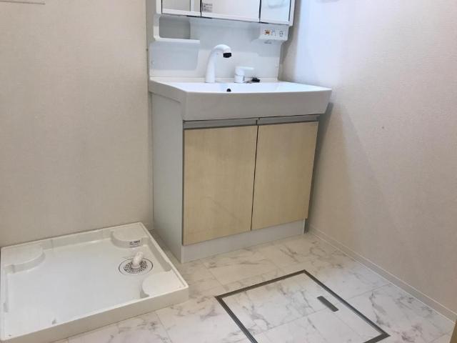 17/25 洗面