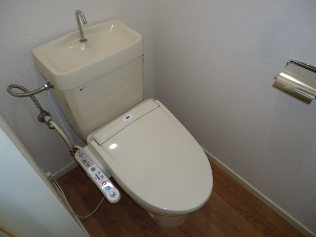16/30 トイレ